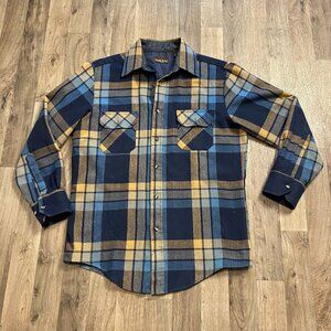 Northwest Territory Men's Flannel Button Down Shirt Size Medium Blue Plaid
